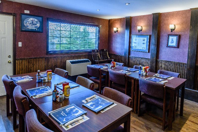 Hearthstone Inn - Port Hastings 外观 照片