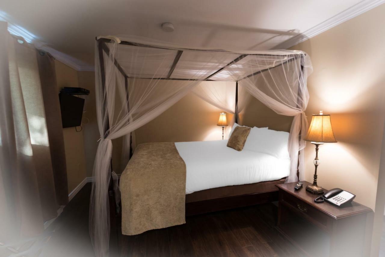Hearthstone Inn - Port Hastings 外观 照片