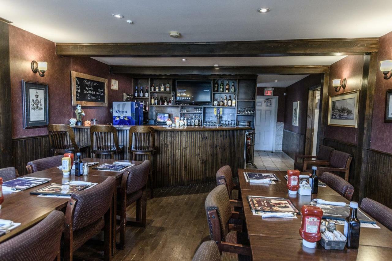 Hearthstone Inn - Port Hastings 外观 照片